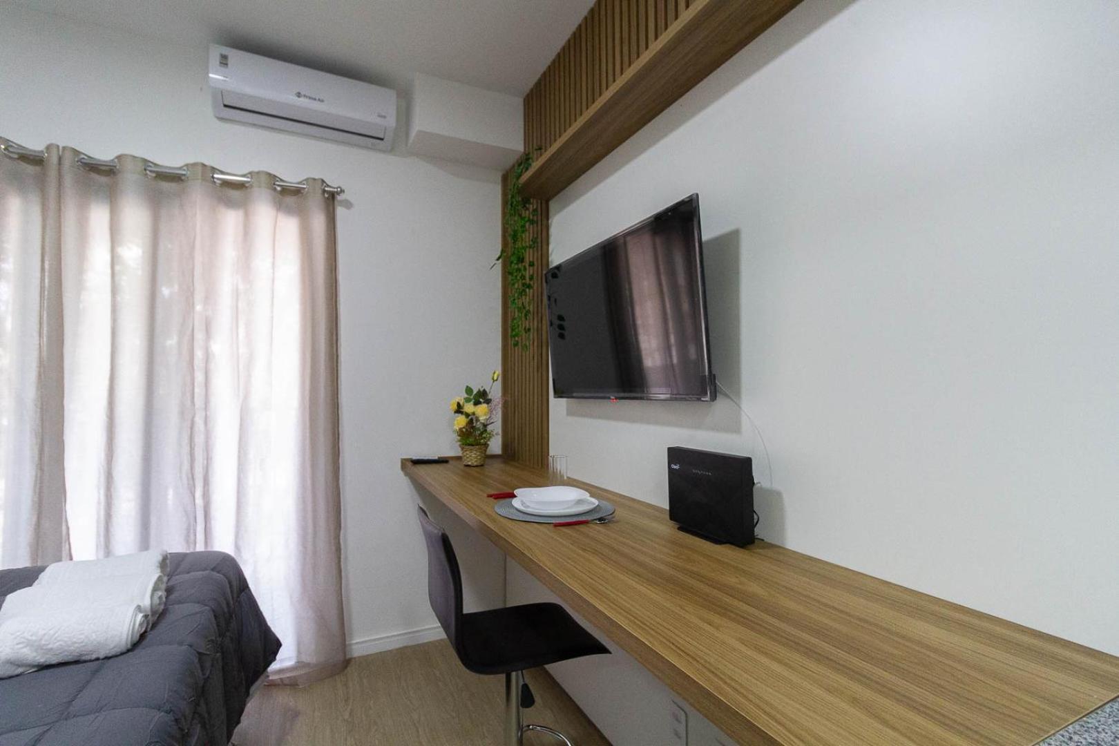 Confortavel E Com Varanda No Alto Da Boa Vista * São Paulo